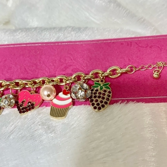 NWT Holiday Lane charm bracelet 🌸🌻 - Picture 11 of 11